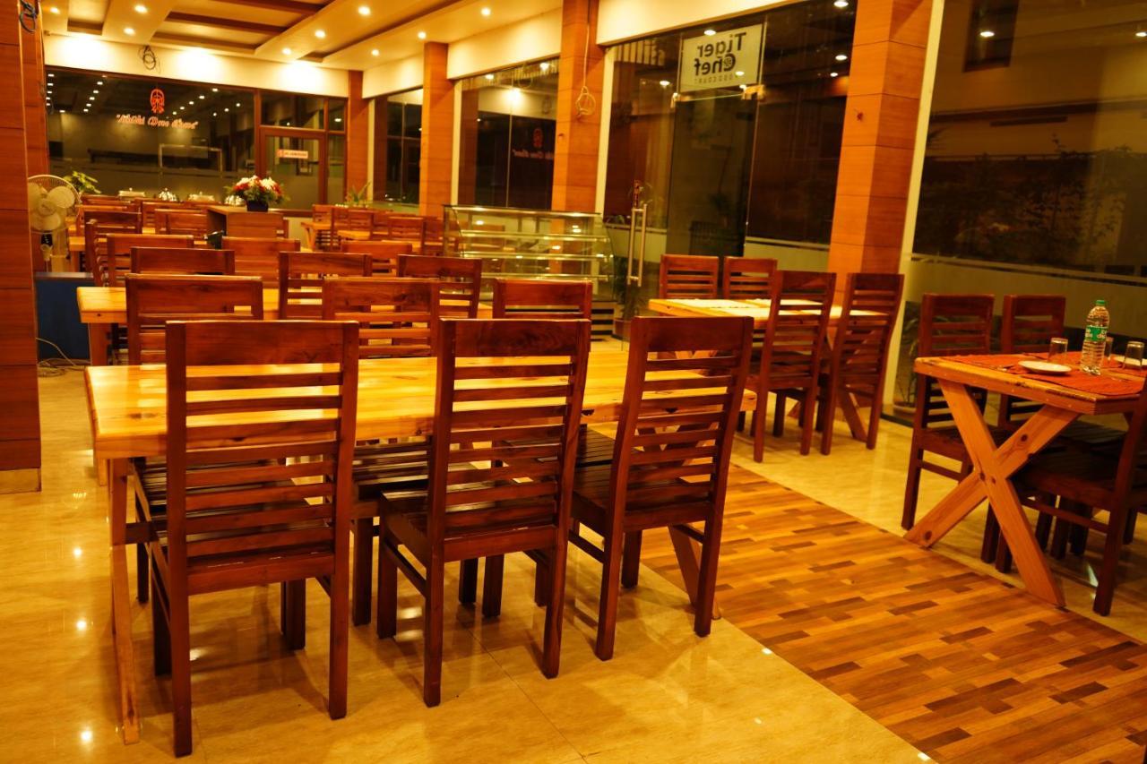 Hotel The Patio Thekkady Esterno foto