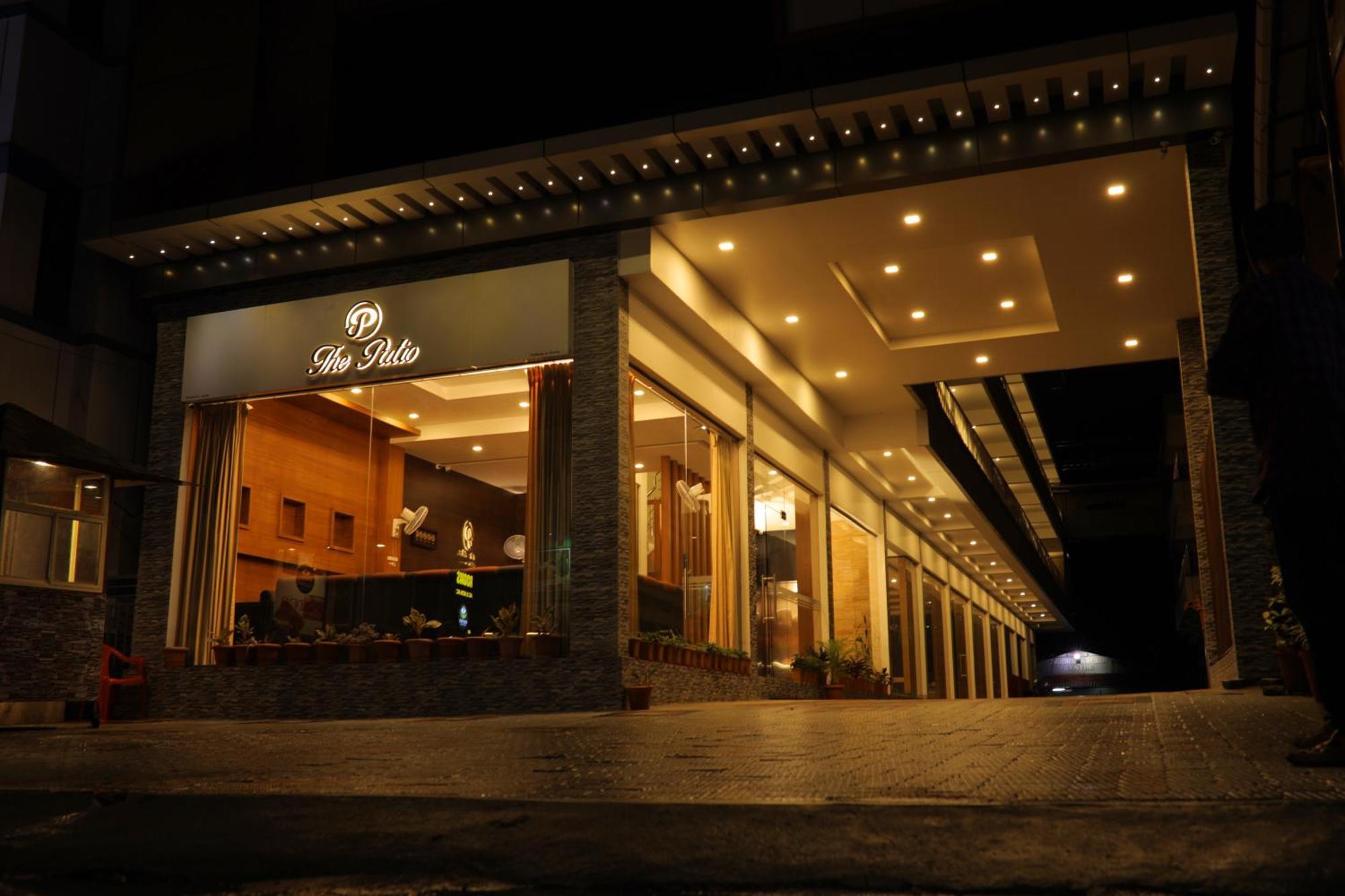 Hotel The Patio Thekkady Esterno foto