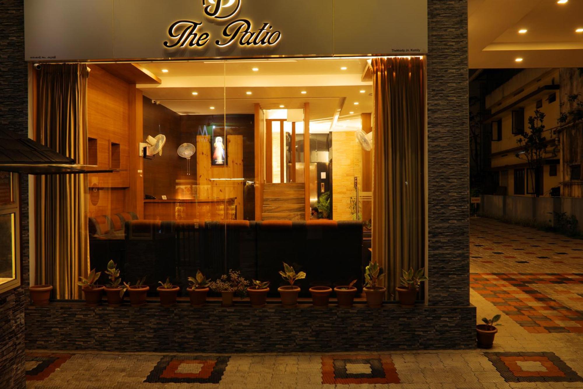 Hotel The Patio Thekkady Esterno foto